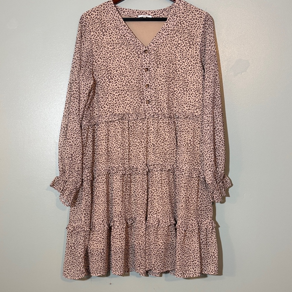 JODIFL Leopard Print Long Sleeve Flowy Dress